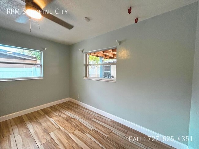 Building Photo - 10282-10262 62nd Ter