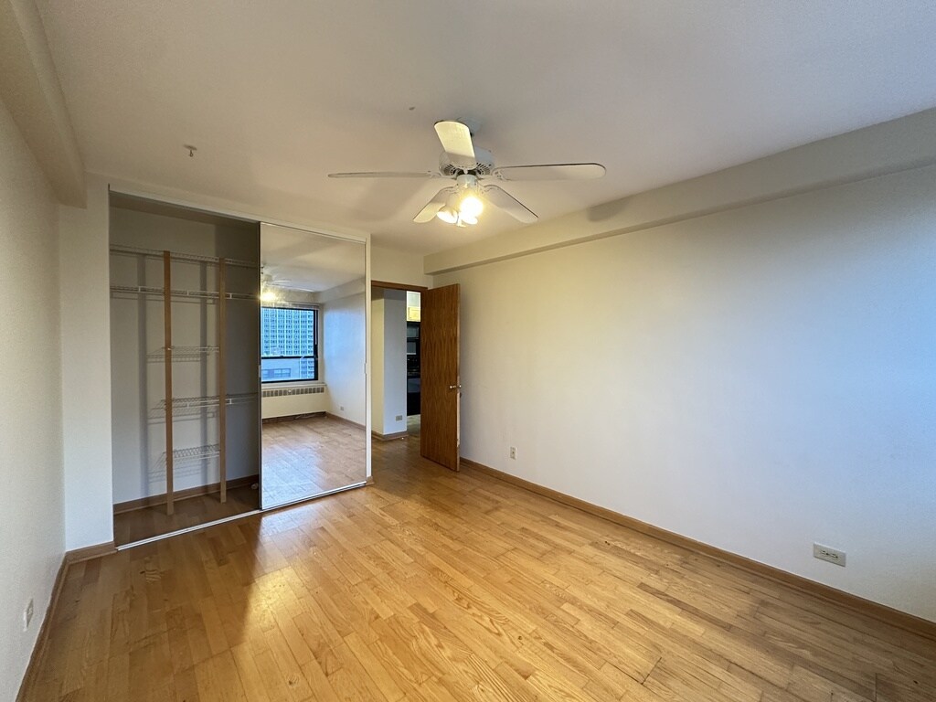 Building Photo - 4180 N Marine Dr
