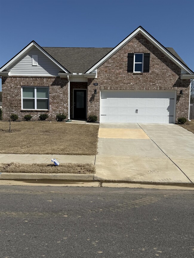 Building Photo - 7968 Hickory Meadow Rd