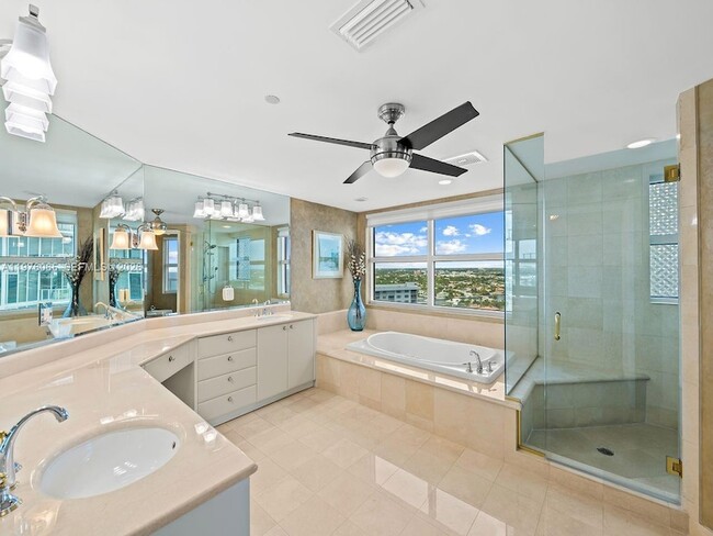 Building Photo - 2110 N Ocean Blvd