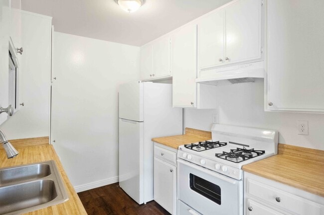 Building Photo - 3637 Glendon Ave