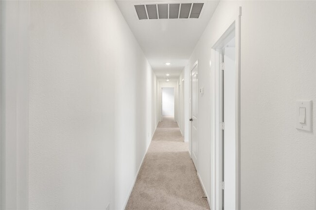 Building Photo - 725 Wagtail Dr