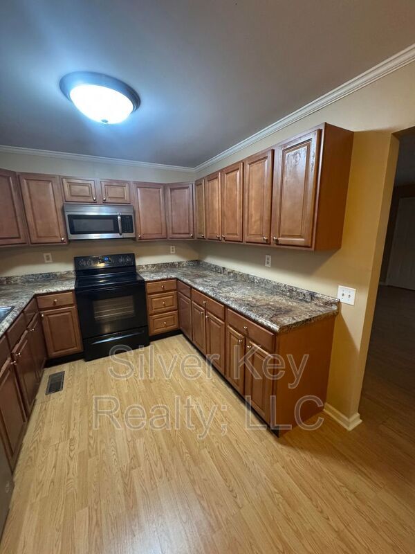 Building Photo - 200 Co Rd 439