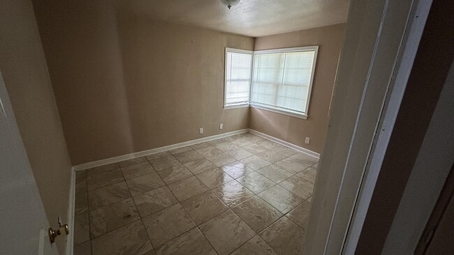 Building Photo - 6754 Autumn Ave