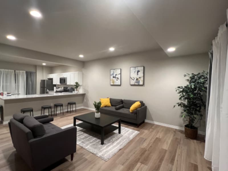 Building Photo - 5235 Aeroglide Lp