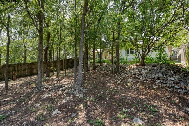Building Photo - 1109 Delmar St