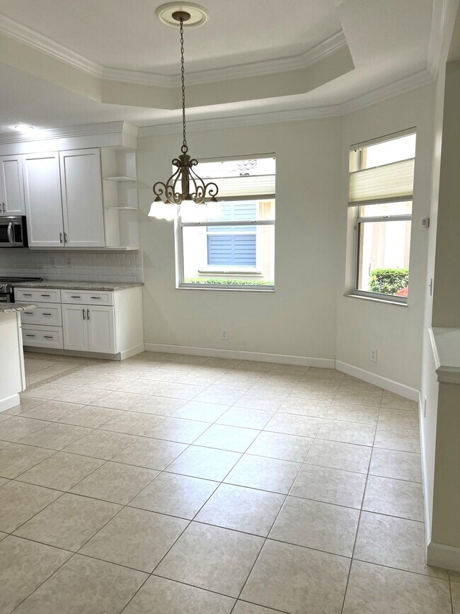 Building Photo - 7032 Willow Pine Way