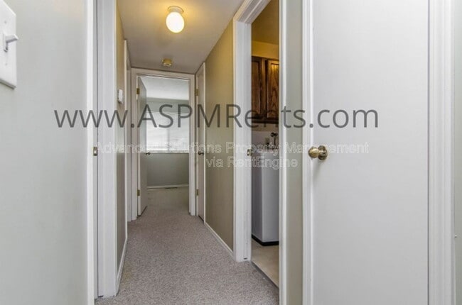 Building Photo - 2730 S 1100 E