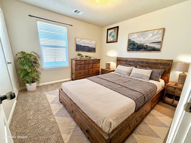 Building Photo - 2042 Nichole Woods Dr