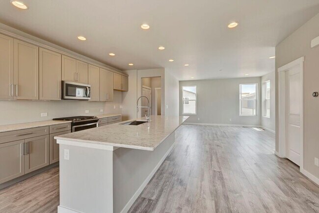 Building Photo - 8714 Vaunt Ct
