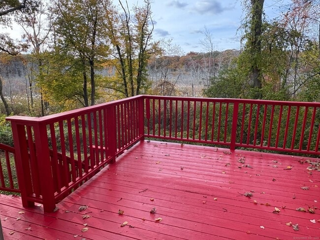 Building Photo - 5 Beaver Dam Trail