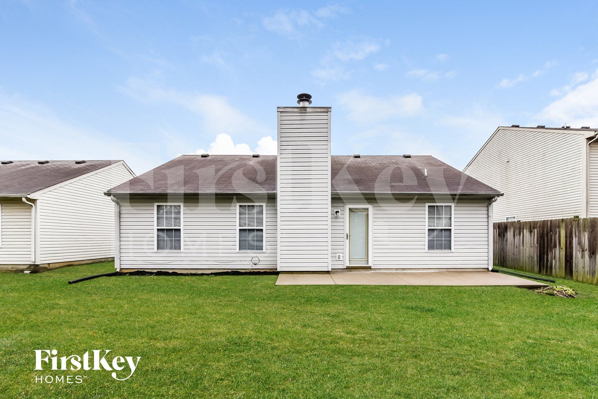 Building Photo - 5822 Rolling Bluff Ln