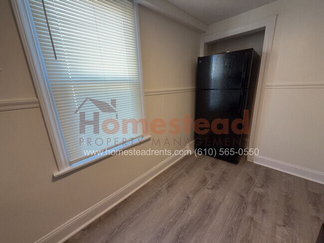 Building Photo - 20 Marshall Ave