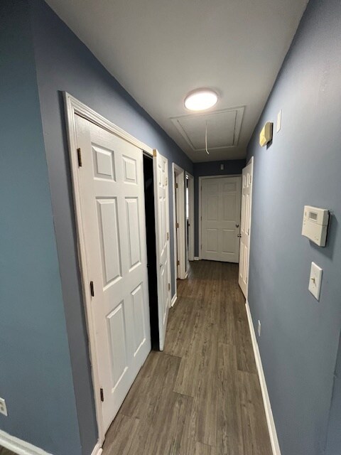 Building Photo - 589 Bel Meade Pl