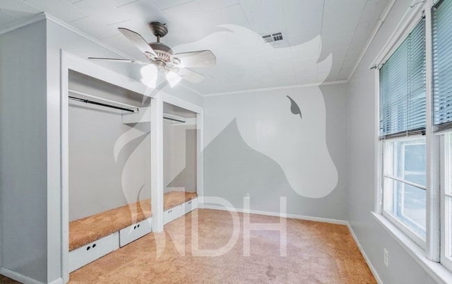 Building Photo - "Charming 3-Bedroom Oasis with 2 Full Baths in the Heart of Vinita!"