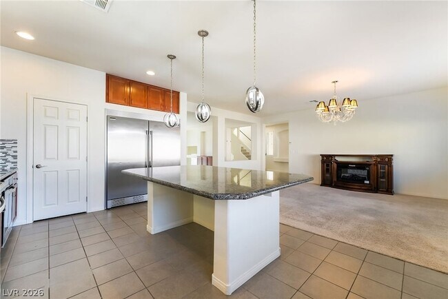 Building Photo - 8137 Crimson Creek Ct