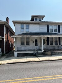 Building Photo - 334 E College Ave