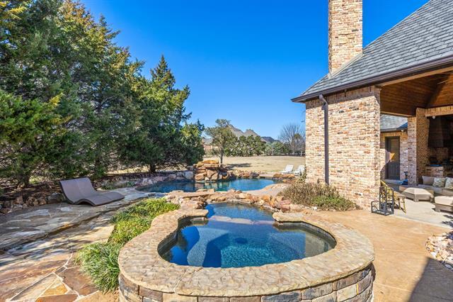 Building Photo - 1237 Wales Dr