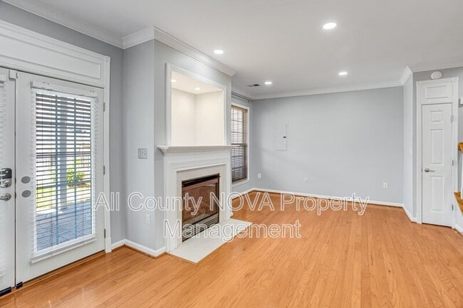 Building Photo - 2729 Celestial Dr