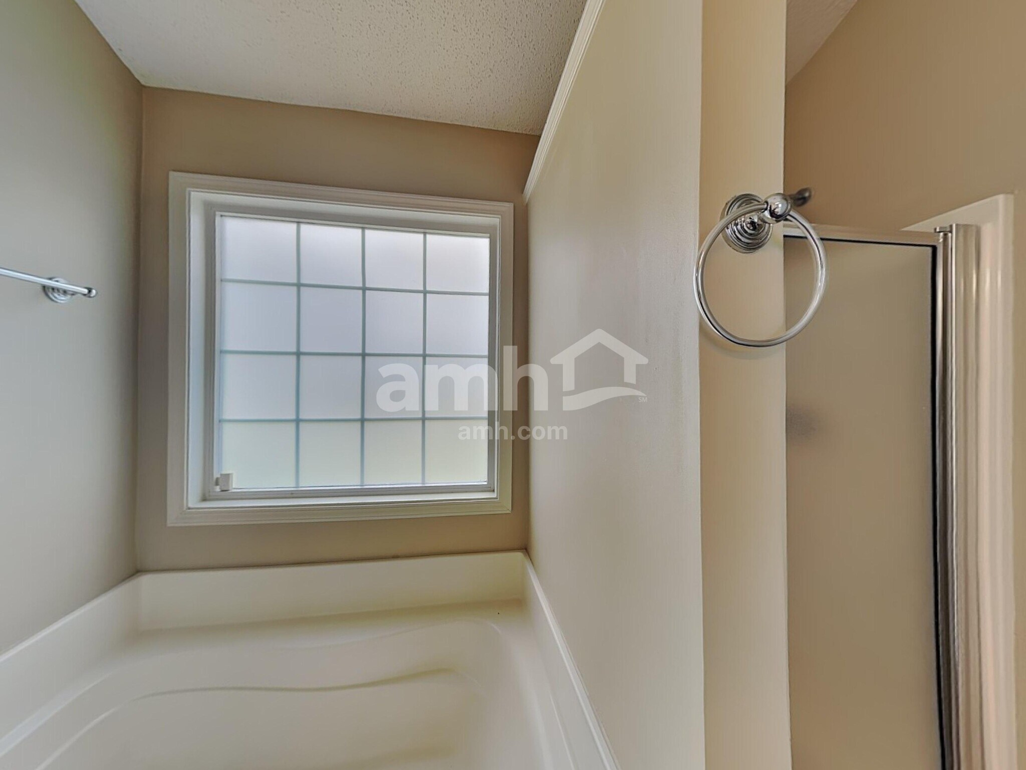 Building Photo - 821 Beranda Cir
