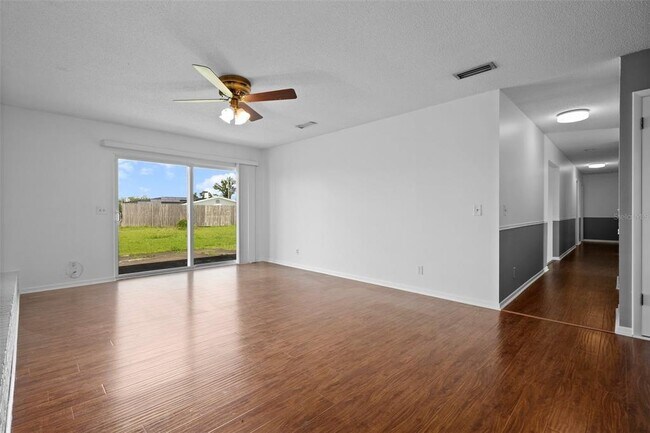 Building Photo - 2807 Gordon St