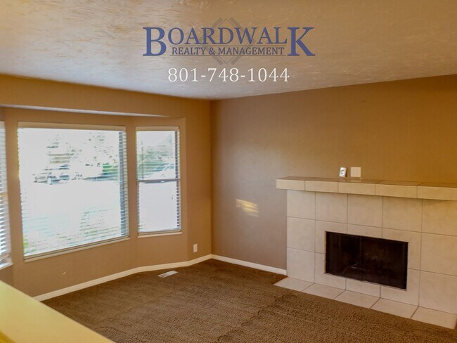 Building Photo - Spectacular home in Cottonwood Heights!