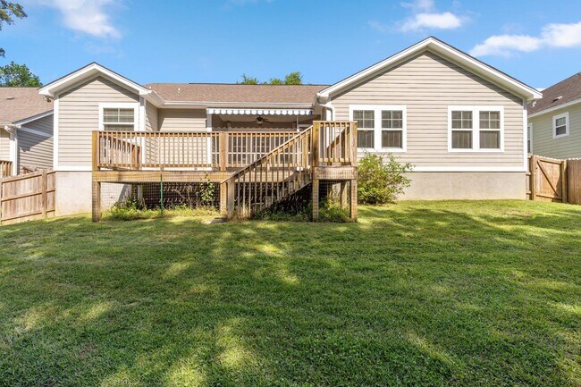 Building Photo - 2796 Palafox Ln