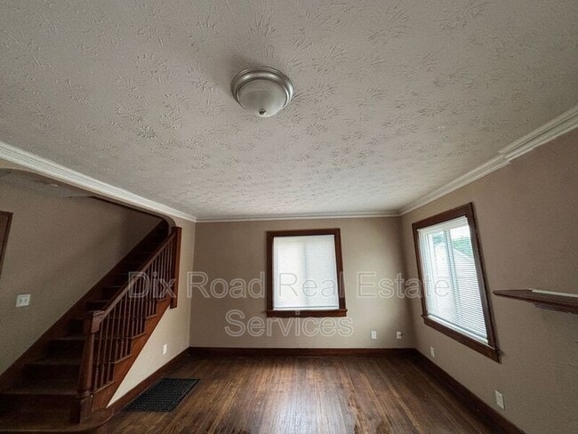Building Photo - 426 Otterbein Ave