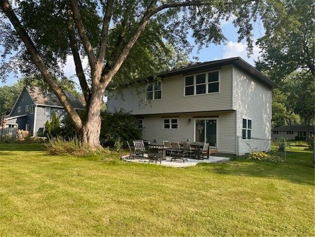 Primary Photo - 17710 13th Ave N