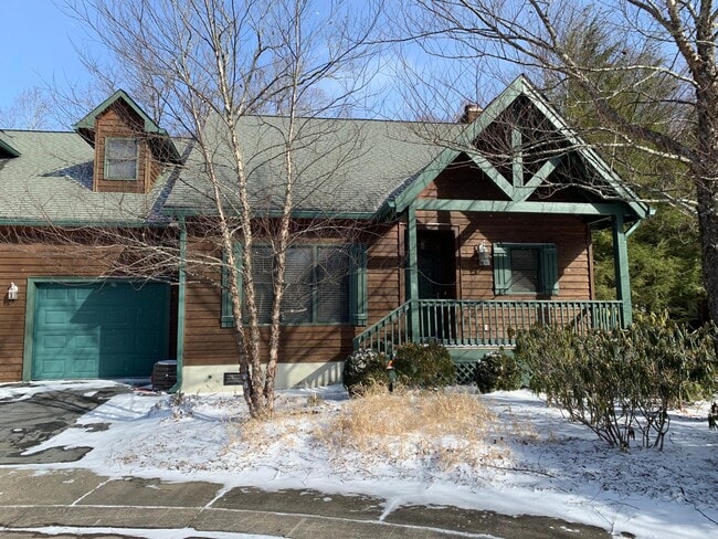 Primary Photo - 103 Clary Ct