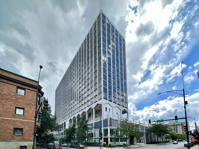 Building Photo - 4334 N Hazel St