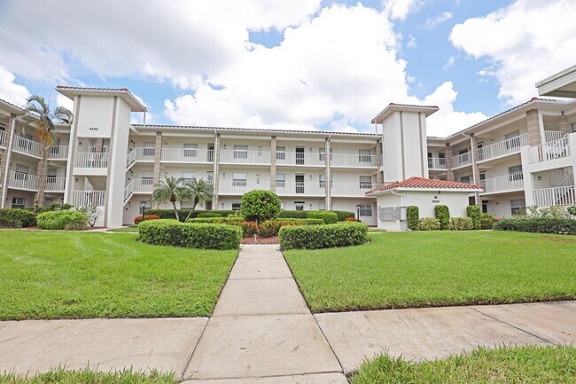 Building Photo - 6505 Stone River Rd
