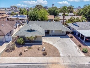 Building Photo - Beautiful single story 3BR/2BA home locate...