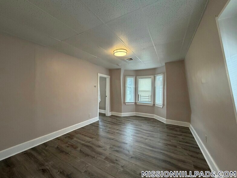 Building Photo - 52 Blue Hill Ave