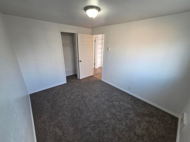 BR3 - 258 Knolls Vista Dr