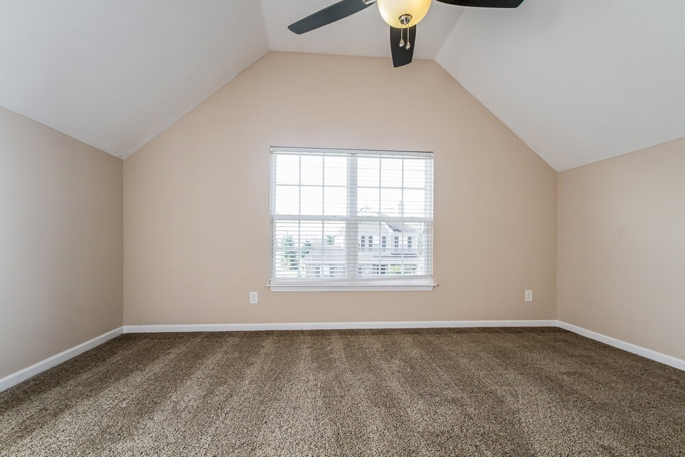 Building Photo - 310 Sarava Ln