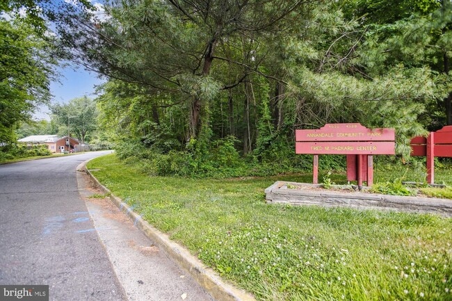 Building Photo - 6621 Edsall Rd