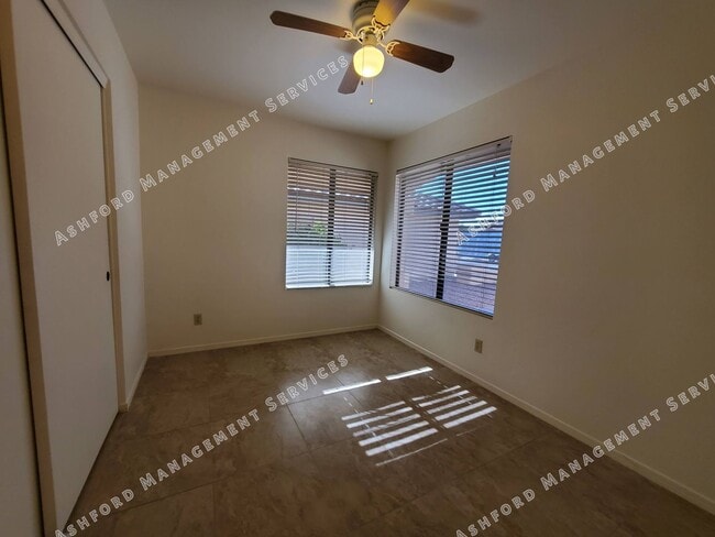 Building Photo - 3 BEDROOM ON CULDESAC IN CHANDLER