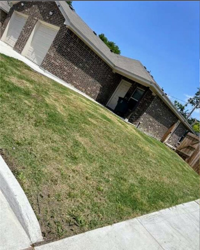Building Photo - 1204 N 18th St