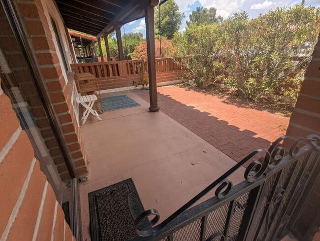 Building Photo - Green Valley Villa West Townhomes (55+ Com...