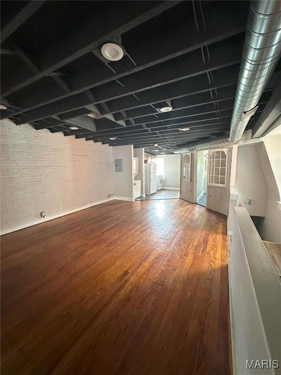 Building Photo - 3404 Chippewa St