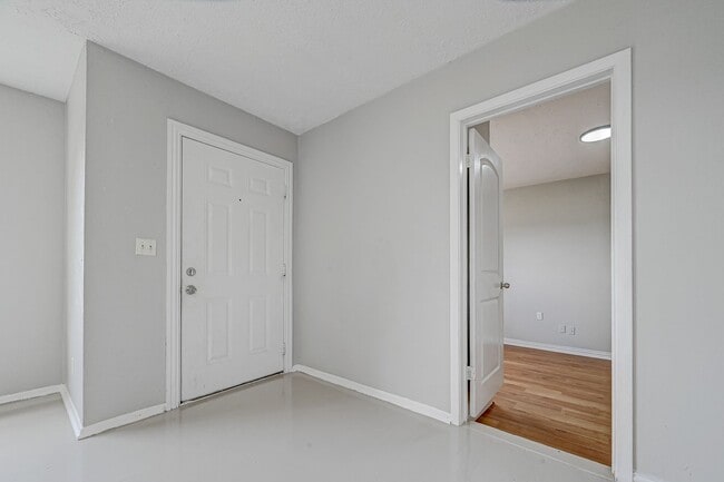 Building Photo - Coming soon! Affordable spacious 4BD/2BA s...