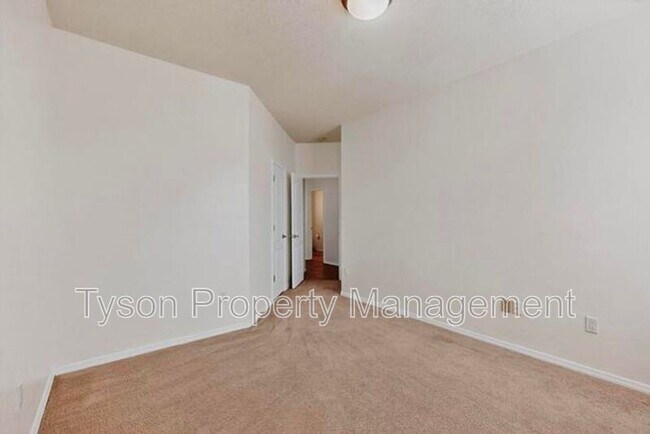 Building Photo - 7124 Glyndon Trail NW