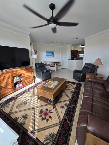 Building Photo - 4311 Bayside Village Dr