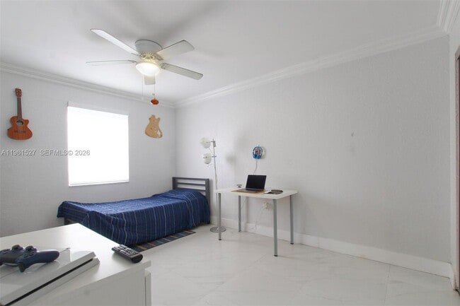 Building Photo - 49 Majorca Ave