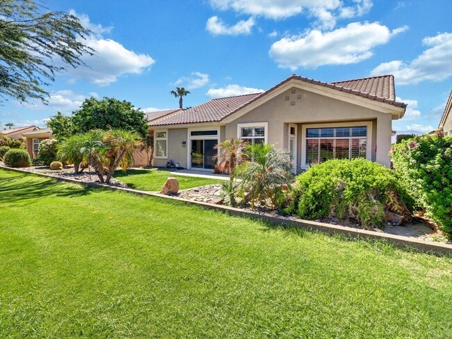 Building Photo - 78202 Kensington Dr