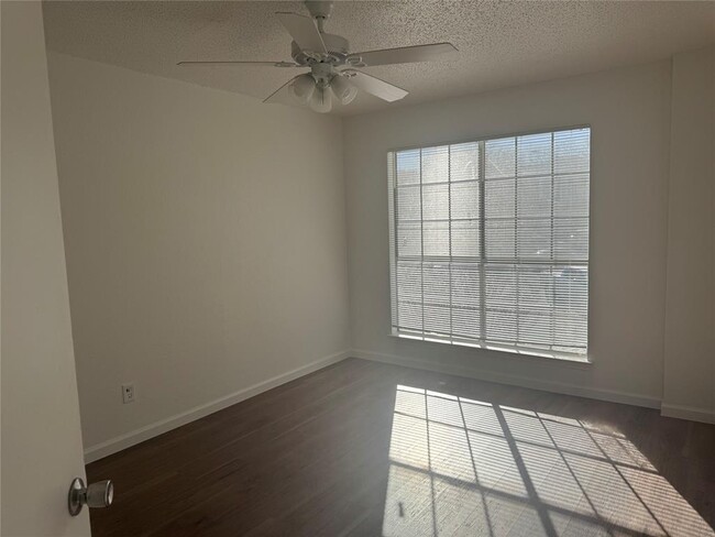 Building Photo - 14045 Maricella Ln