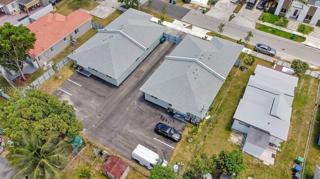 Building Photo - 10235 SW 173rd St