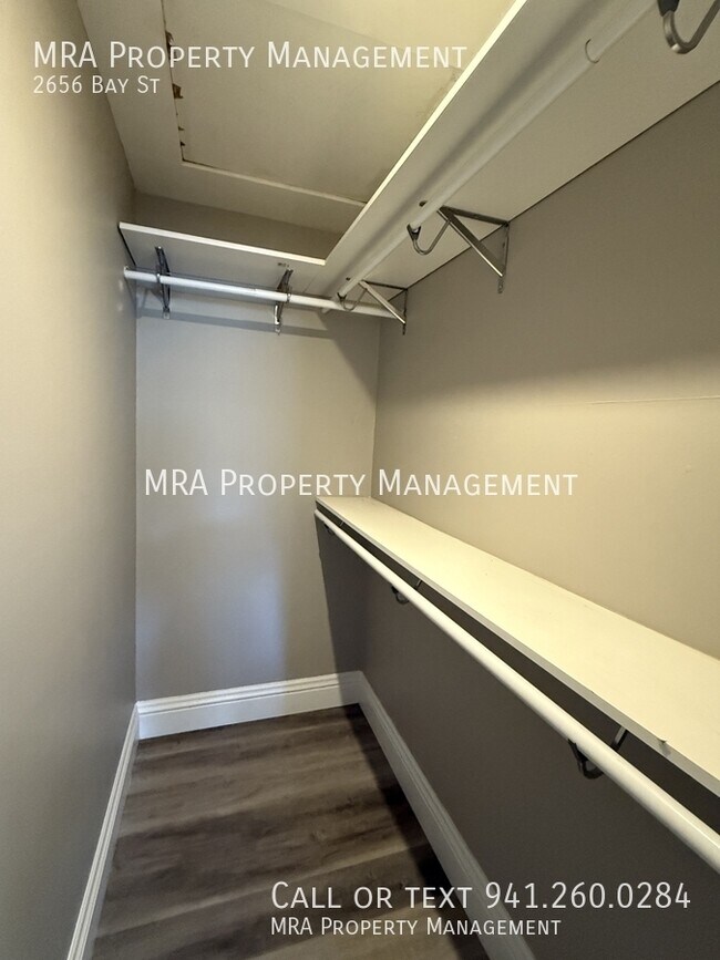 Building Photo - 2656 Bay St