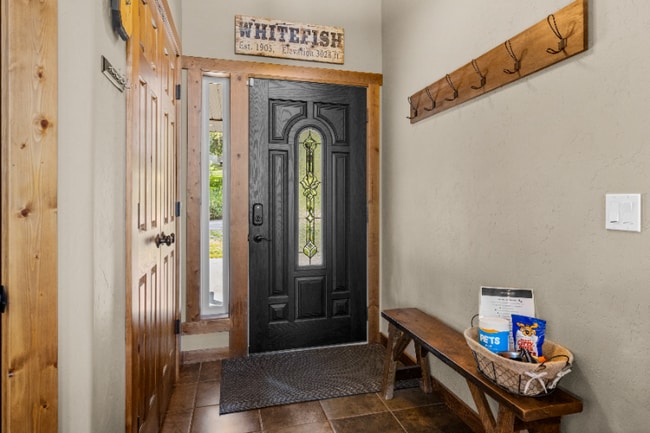 Building Photo - 254 Goat Trail